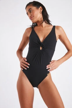 Maillot De Bain Une Pièce Noir EMAYA PORTOFINO -Livia Soldes 22e emaya portofino zgq01 dev3
