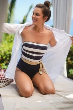 Maillot De Bain Une Pièce Bleu Marine EQUIA BARDANE 9 Maillot De Bain Une Pièce Bleu Marine EQUIA BARDANE -Livia Soldes 22e equia bardane zgv06 amb