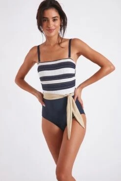 Maillot De Bain Une Pièce Bleu Marine EQUIA BARDANE 12 Maillot De Bain Une Pièce Bleu Marine EQUIA BARDANE -Livia Soldes 22e equia bardane zgv06 dev2
