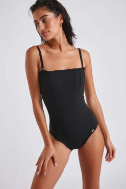 Maillot De Bain Une Pièce Noir LEOYA PORTOFINO 10 Maillot De Bain Une Pièce Noir LEOYA PORTOFINO -Livia Soldes 22e leoya portofino zgq01 dev1