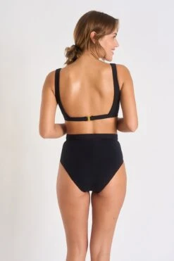 Maillot De Bain 2 Pièces Noir Locana & Jacotte Brehat 9 Maillot De Bain 2 Pièces Noir Locana & Jacotte Brehat -Livia Soldes 22e locana brehat zgt01 jacotte brehat zgt01 dos 1