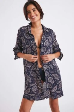 Chemise De Plage Bleu Marine Imprimé Cachemire NOLIE VOILJAYERA -Livia Soldes 22e nolie voiljayer zhi06 dev6