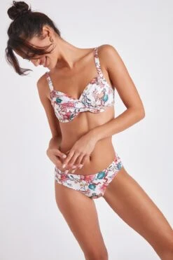 Maillot De Bain 2 Pièces écru Saskia & Stael Erlea 9 Maillot De Bain 2 Pièces écru Saskia & Stael Erlea -Livia Soldes 22e saskia c erlea zhc11 stael erlea zhc11 dev2