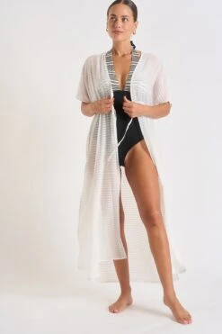 Tunique écrue LIZAE SOLOBEACH -Livia Soldes 23e lizae solobeach lhy11 dev