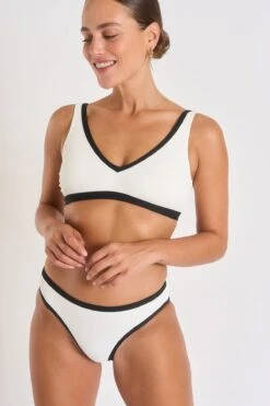 Maillot De Bain 2 Pièces Ecru LOCANA & REINE PAIMPOL -Livia Soldes 23e locana paimpol zgt11 reine paimpol zgt11 dev1